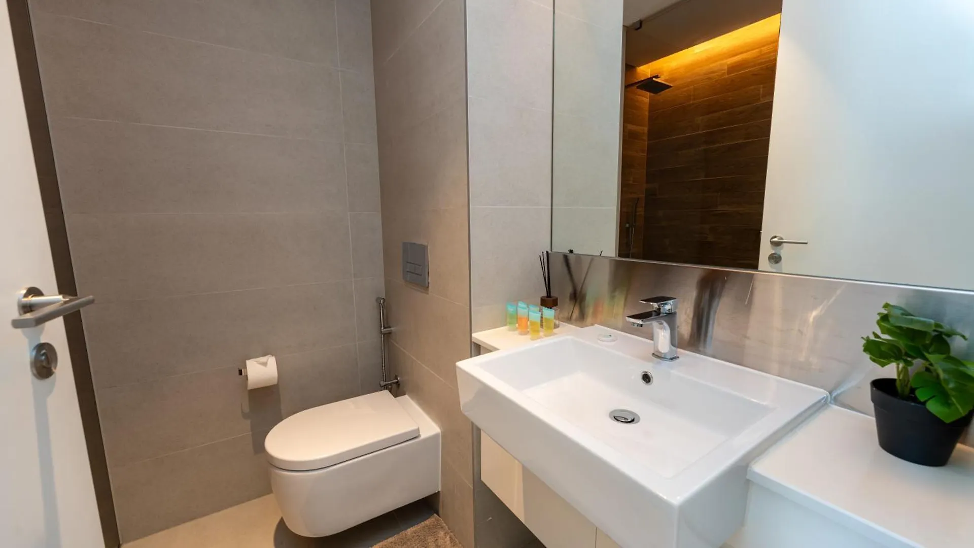 Bluewaters Island - Luxury 2Br With Ain View By Tlre Holiday Homes Dubai United Arab Emirates